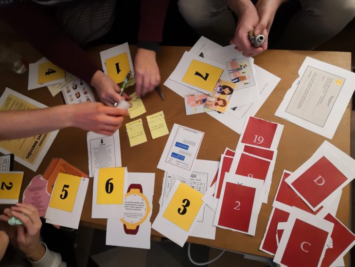 animer et guider les joueurs pendant le jeu